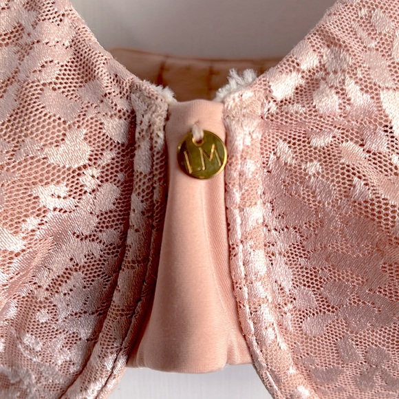 Le Mystere Seamless Safari Smoothing Minimizer Bra 34G - Picture 2 of 8